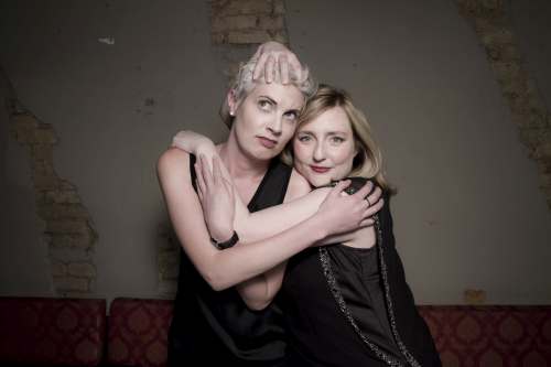 Photo of performers Felicity Penman and Carolyn Williamson