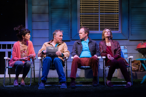 jenny_young_patrick_mcmanus_tom_barnett_susan_coyne_in_the_realistic_joneses_photo_by_cylla_von_tiedemann_-_3