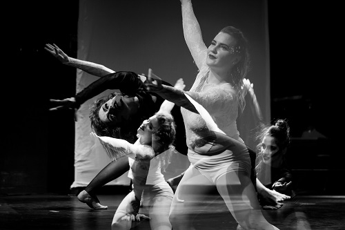 Picture of Maeghan Tuckey, Alex Papaconstantinou, Isabella de Almeida Aidar, and Rowynn Lloyd in Echoes.