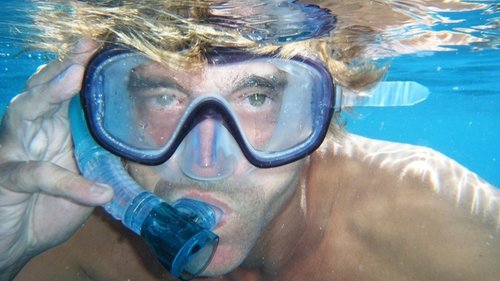Photo of Jem Rolls snorkelling.