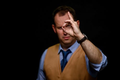 Picture of Chris Dodd in Deafy